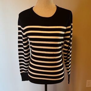 Cielo Classic Striped Crew Neck Sweater